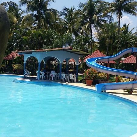 Hotel Santa Cruz Zapaca 외부 사진